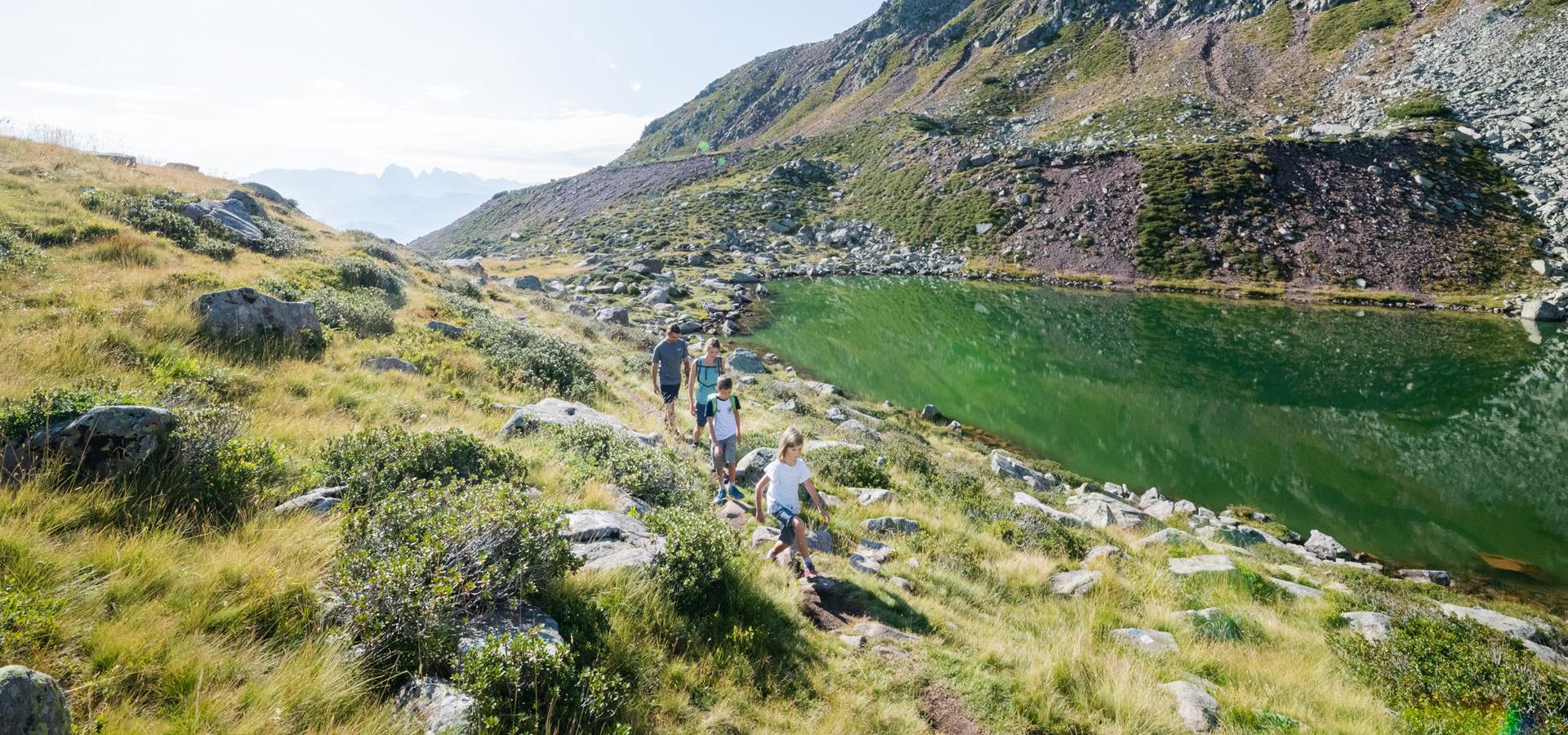familie-wandern-idm07459hawi